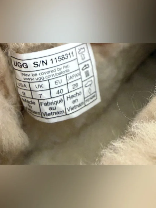 UGG Classic Ultra Mini New Heights
Platform Boot - Picture 8 of 11
